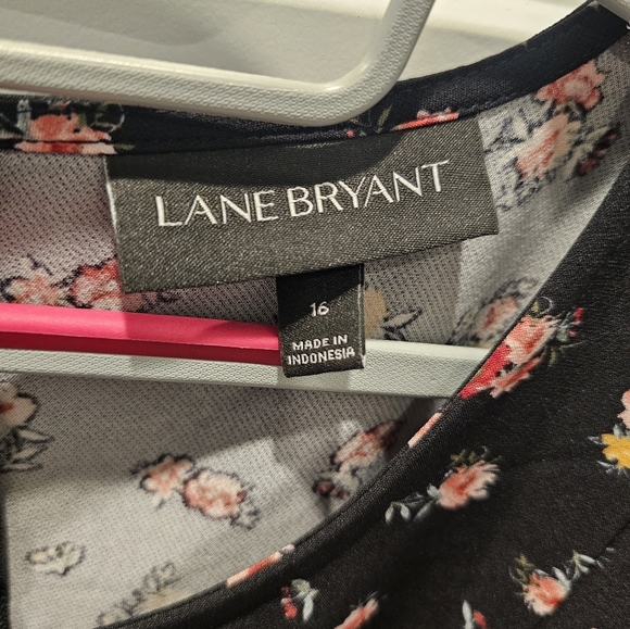 Lane Bryant Women’s 16 Black Floral Tie Waist Blouse Short Sleeve Stretch Top - Picture 3 of 12